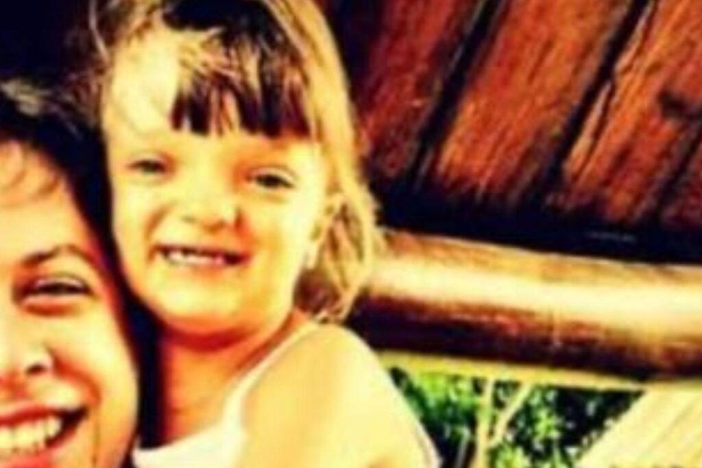 Rafa Justus apresentou um poema em inglês