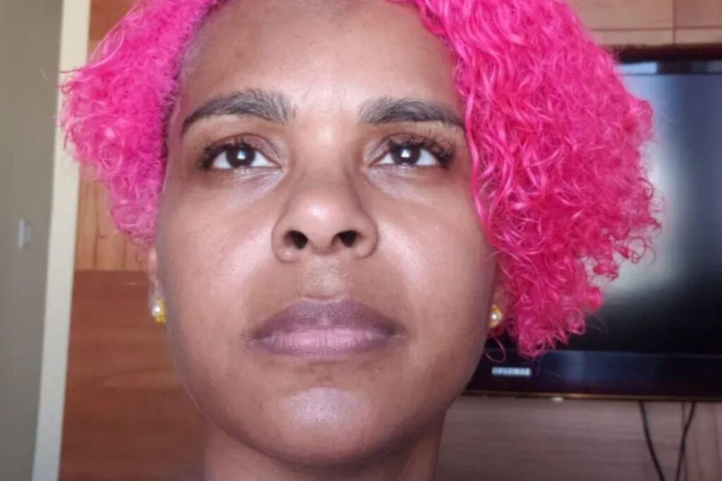 A mãe conversou sobre preconceito com a filha