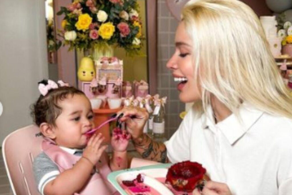 Detalhes do mesversário de Cecília