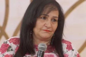 Professora falece em atentado dentro de escola