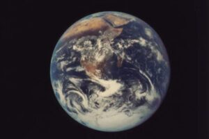 Nanossatélite nacional é lançado ao espaço para coletar dados da Terra