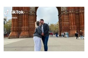 Madeleine e Jason na viagem ‘romântica’