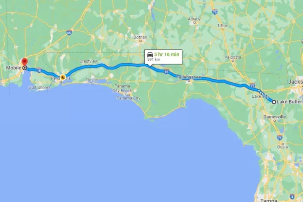 A criança dirigiu sozinha