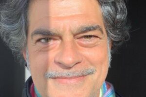 Filha de Eduardo faz aniversário de 16 anos