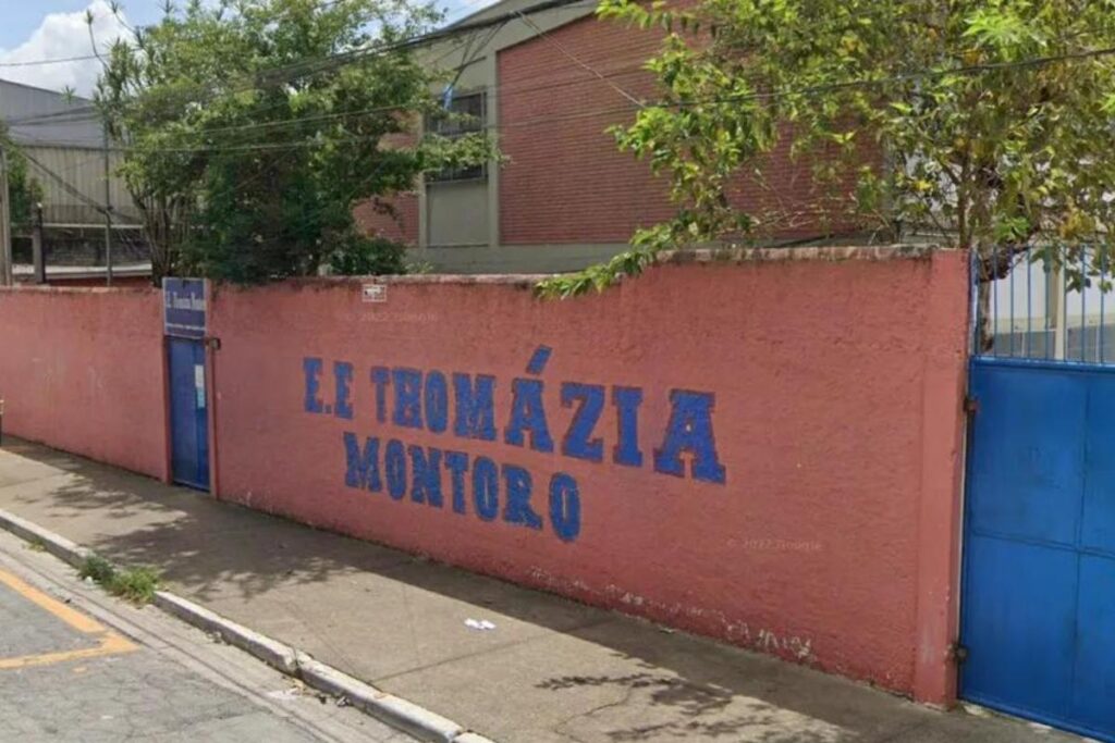 Uma professora faleceu