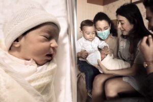 Thaila Ayala mostrou o primeiro encontro dos filhos