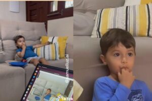 Pai ajuda  filho a parar de chupar dedo