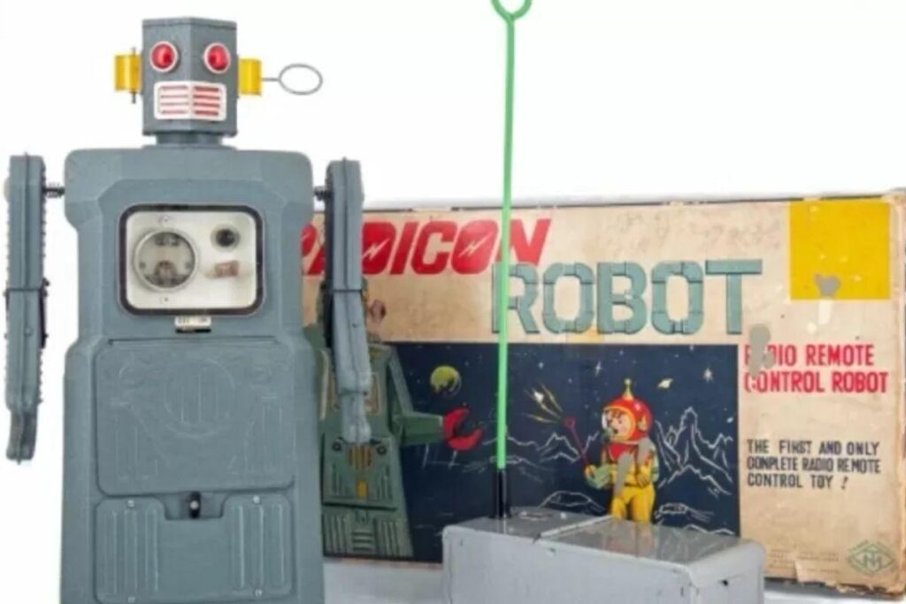 O brinquedo antigo é da mãe de Lee