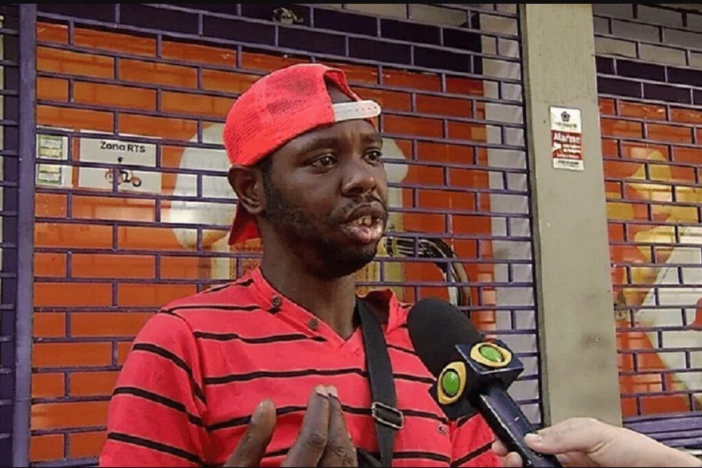 Sandra Mathias agredindo Max