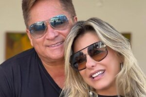 Poliana Rocha passa por sufoco em viagem de avião