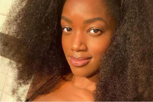 Fãs apontam suposta gravidez da cantora