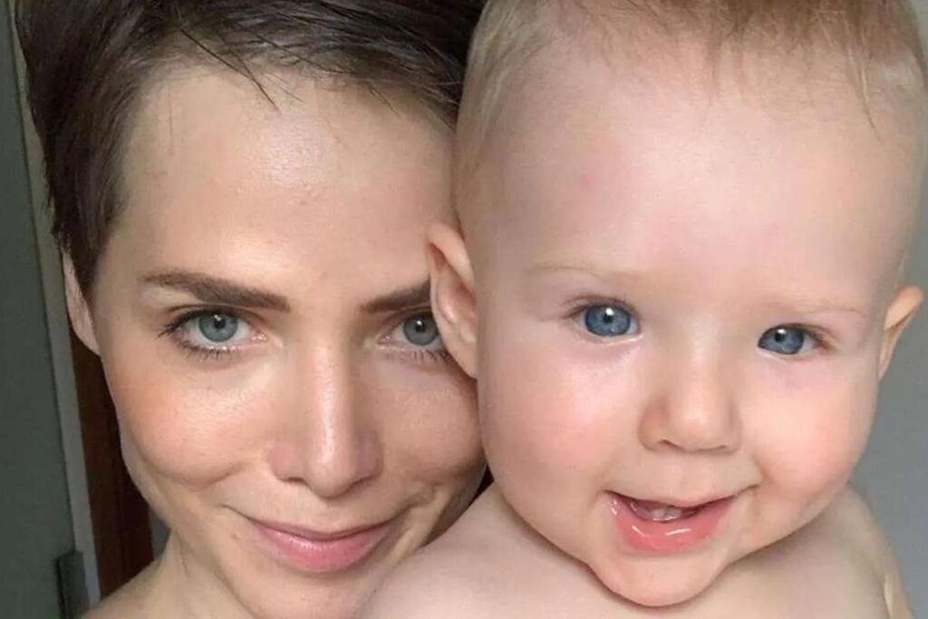 Leticia Colin e Michel Melamed com Uri