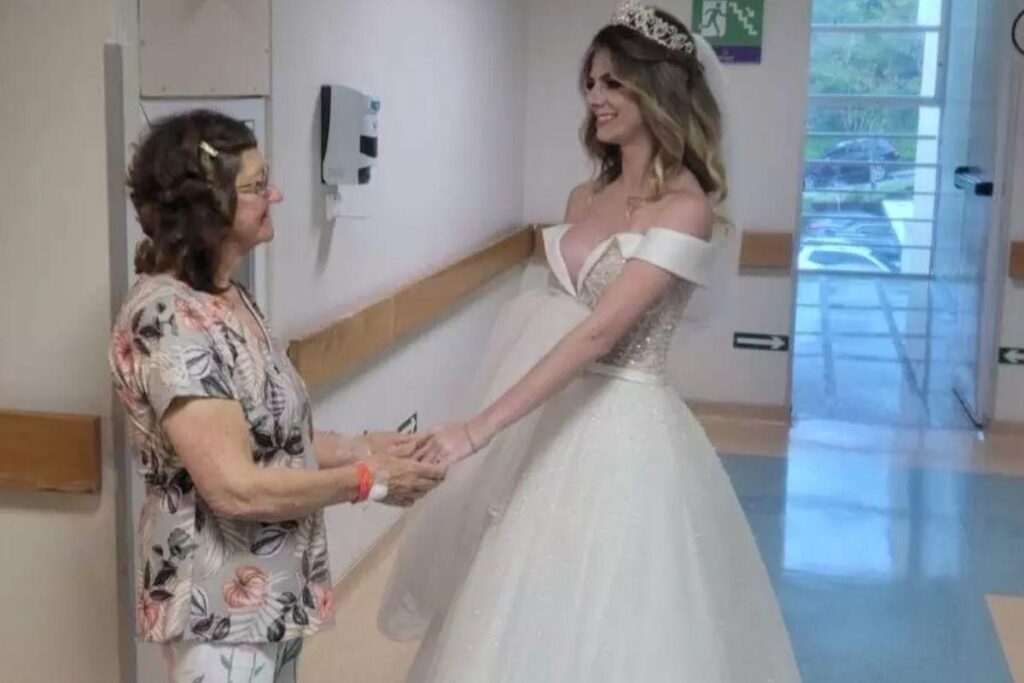 Noiva visita avó em hospital vestida de noiva