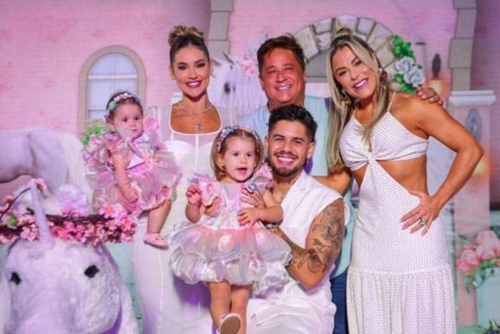 Filhos de Leonardo se reúnem em foto rara durante festa de aniversário da Maria Alice