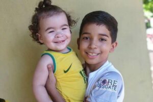 A manobra de Heimlich é usada nos primeiros socorros de engasgo