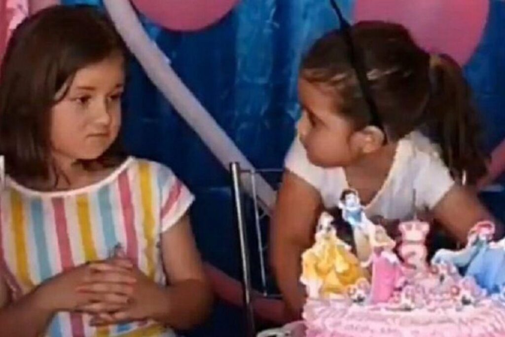 Irmãs brigam em festa de aniversário