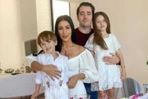 Ex-marido de Simaria critica postura da cantora com babás dos filhos: “Ninguém aguenta”