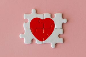 É necessário reestabelecer uma conexão com o seu filho adolescente