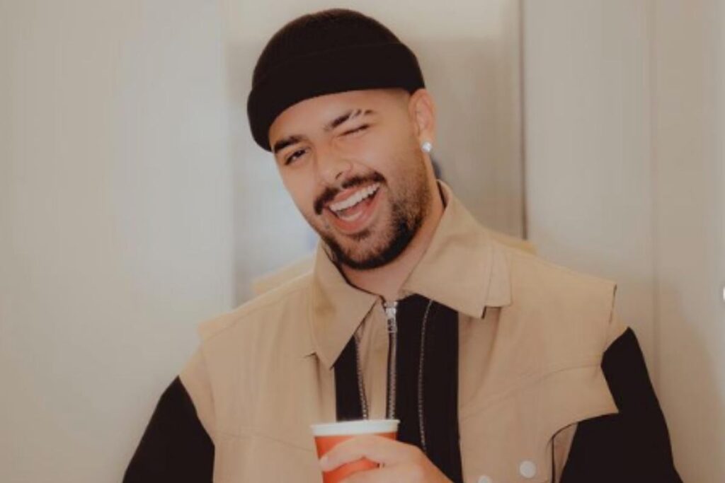 Pedro Sampaio conta como seu pai reagiu após ele falar sobre sua bissexualidade “Um baque”