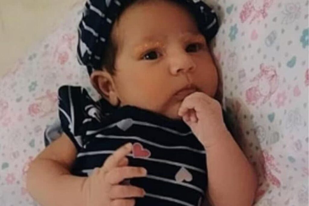 Maria Cecília morreu após passar mal em casa de babá