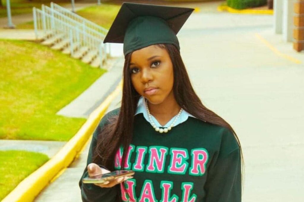 Enfermeira some por dias após parar para ajudar criança em rodovia nos EUA