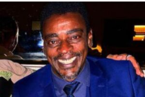 Seu Jorge com as filhas