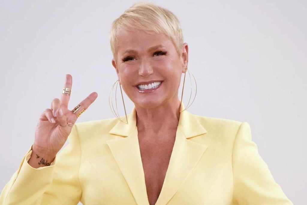 Xuxa conta sobre bastidores da carreira