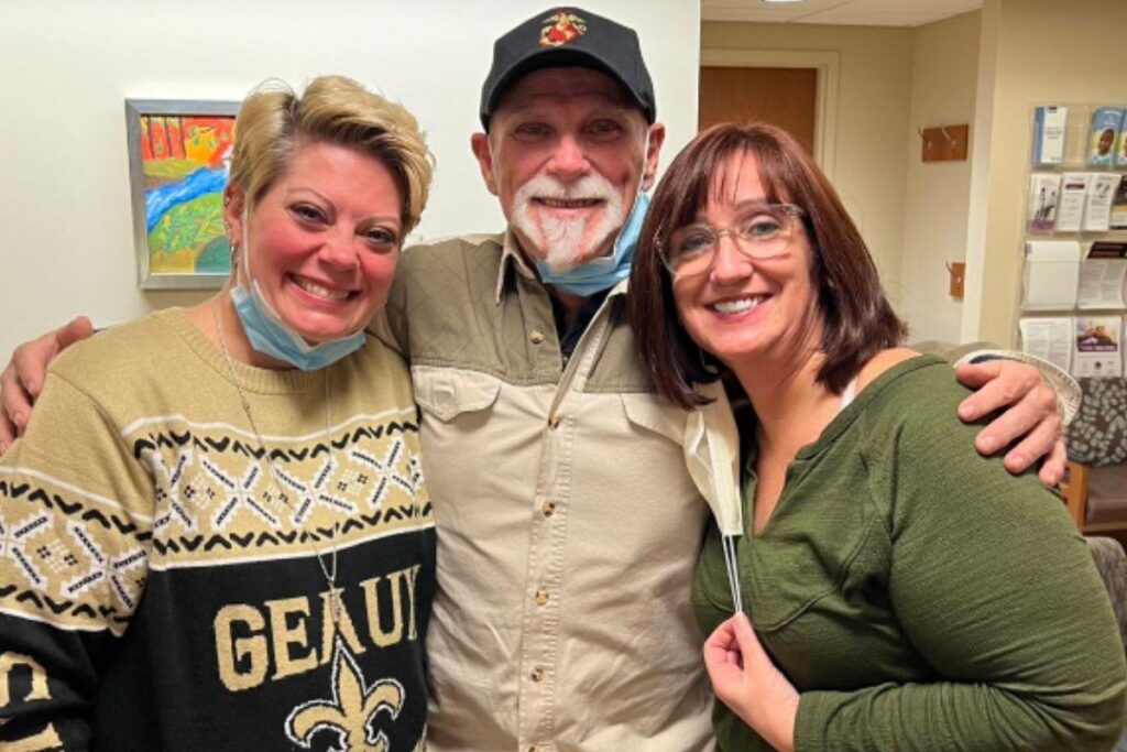 Após salvar a vida do pai de Molly, a paramédica doa rim para a filha