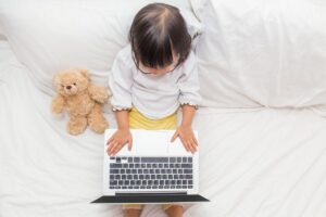 A tecnologia traz muitos desafios para os pais