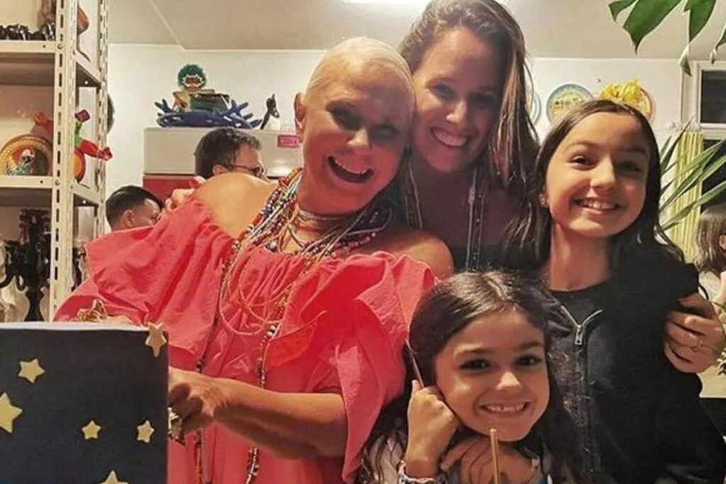 Fafá de Belém com a filha