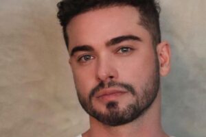 Sidney Sampaio terá que adiar lançamento da peça após queda