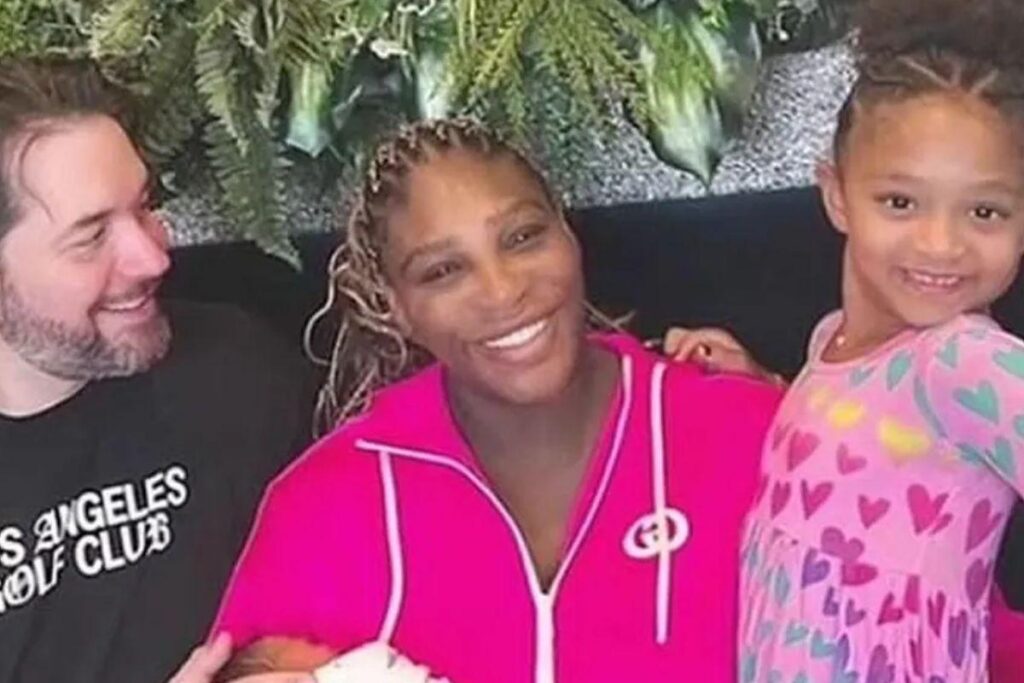 Serena Williams mostra filha