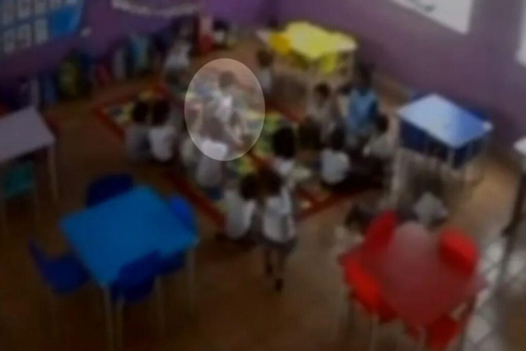 Menino autista foi amarrado