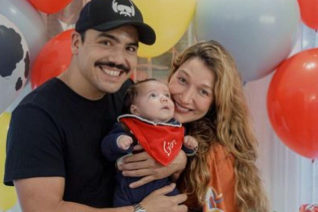 Gabriela Pugliesi é mãe de Lion