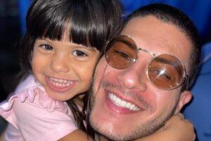 Arthur é pai de Sofia, fruto do antigo casamento com Maira Cardi