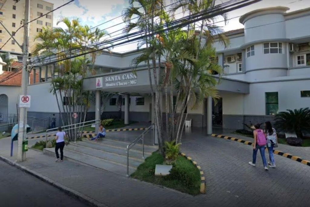 Bebê de 8 meses morre após cair em balde