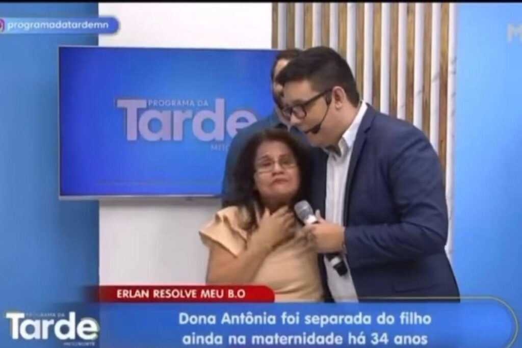 Maria Antônia se emocionou ao reencontrar o filho e chegou a desmaiar ao vivo