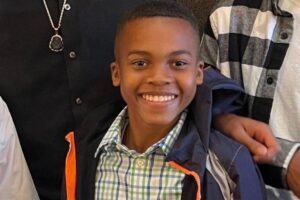 Menino de 12 anos morre após correr em calor intenso