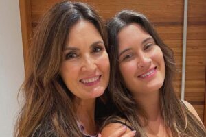 Beatriz Bonemer era a única dos trigêmeos que mora no Brasil