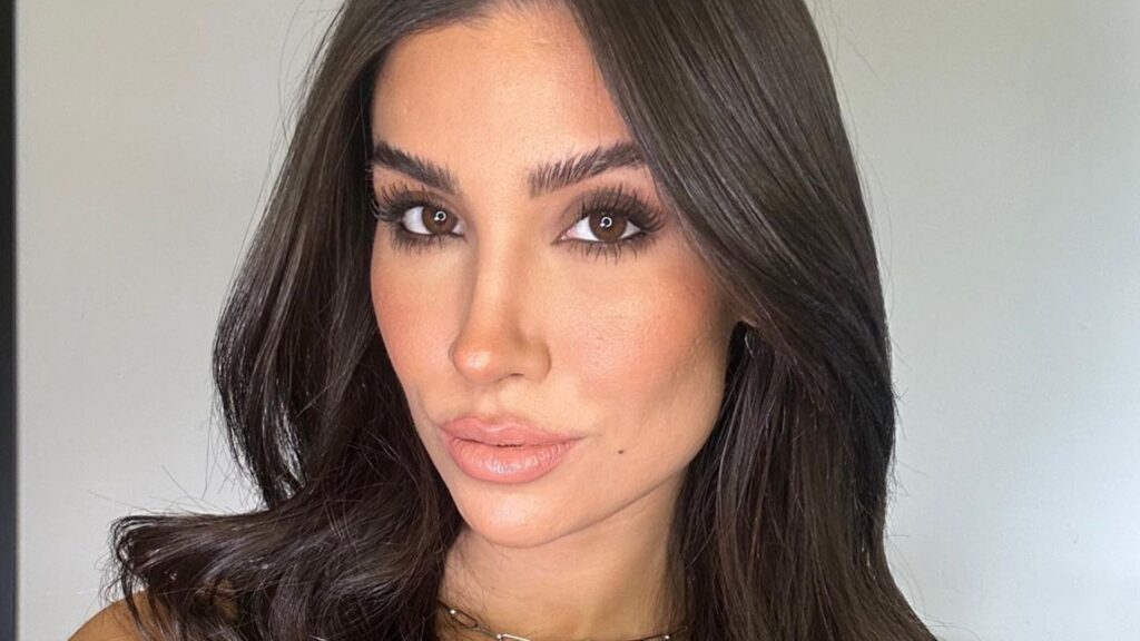 Bianca Andrade e Cris sofrem acidente de carro no Rio de Janeiro