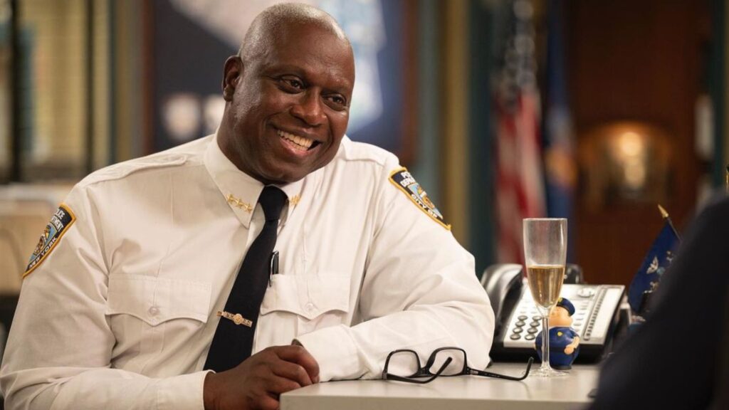 Andre Braugher como Capitão Holt em Brooklyn Nine-Nine