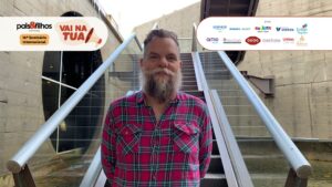 Marcos Piangers fala sobre o instinto paterno em uma palestra emocionante