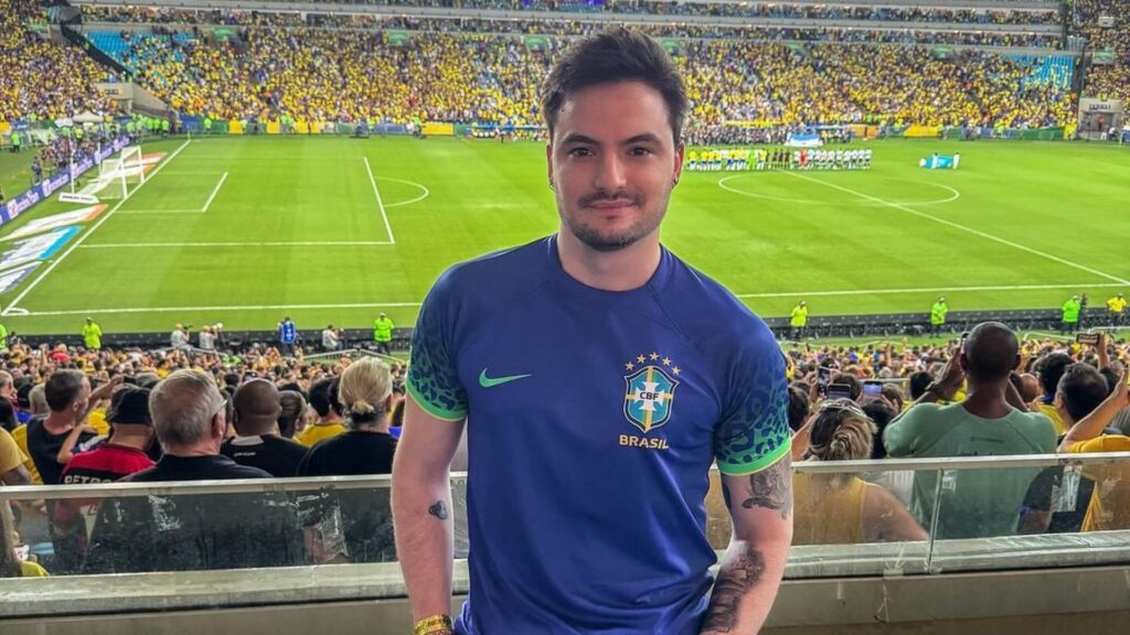 Felipe Neto revelou que sua família tem sofrido diversas ameaças