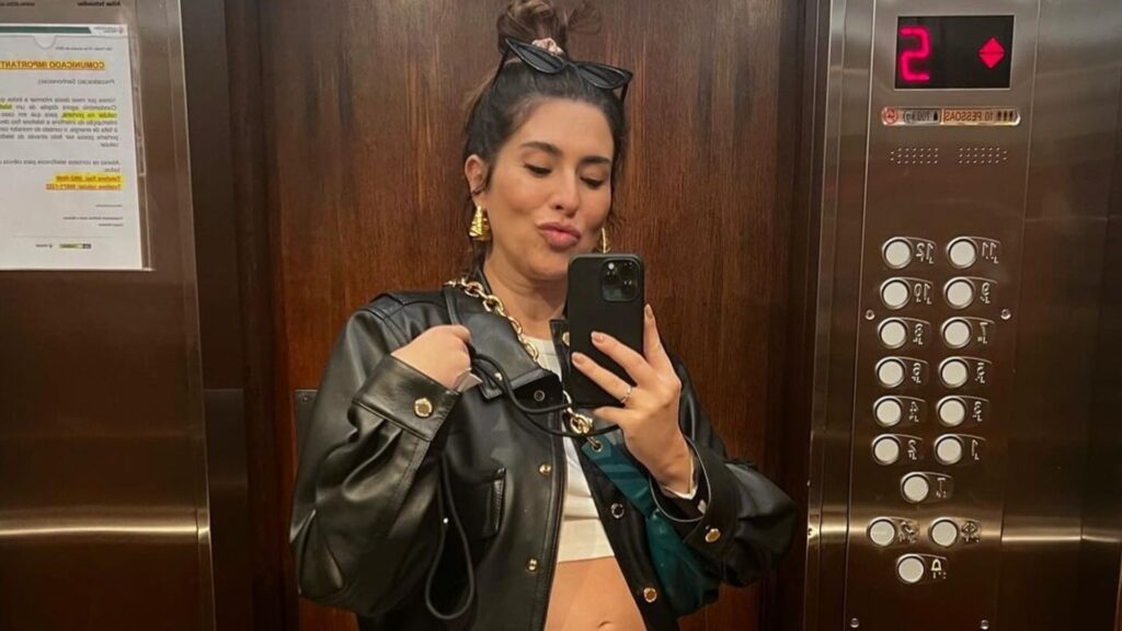 Fernanda parou de fumar um pouco antes de engravidar
