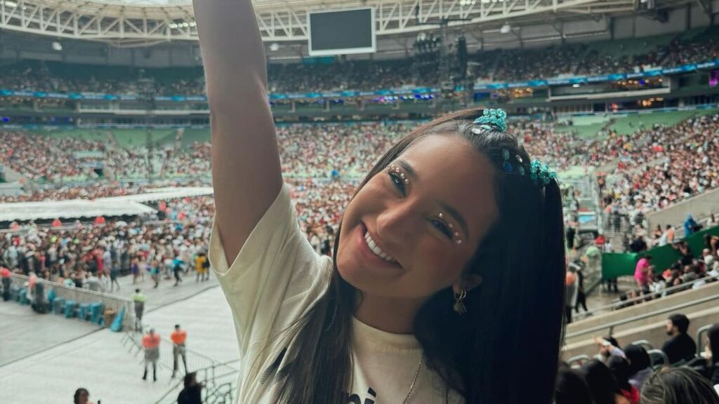 Influenciadora morre aos 19 anos por conta de transplante