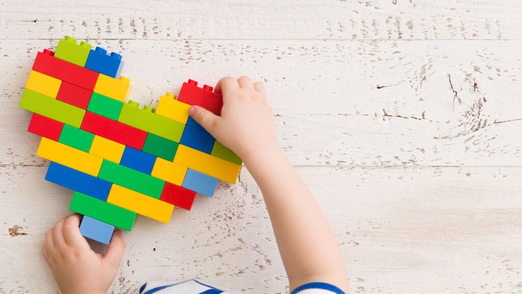 Brincadeira é fundamental também na escola