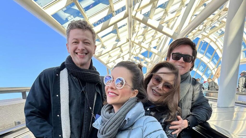 As férias do ex-casal criou esperança para os fãs que torcem para que os músicos voltem