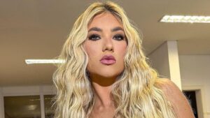 Virginia é criticada por detalhe em fotos com filha caçula: "Já deu"