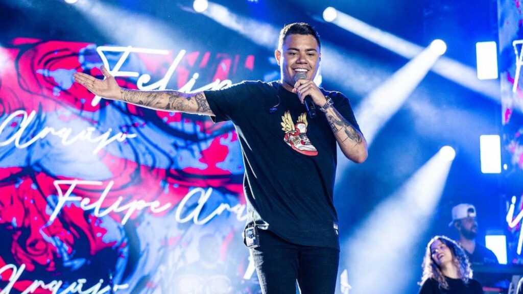 Felipe Araújo tem um filho com diagnóstico de autismo