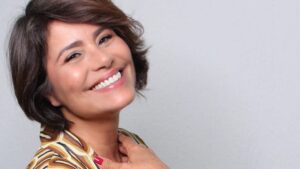 Valéria Alencar faz mudança drástica no visual